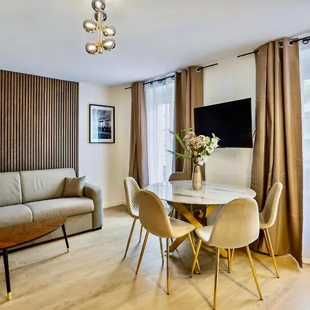 Beautiful 2bdr Near The Eiffel Tower Apartment