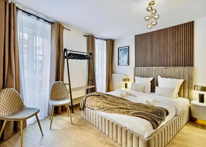 Apartman Beautiful 2bdr Near The Eiffel Tower Párizs